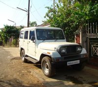 Mahindra Armada