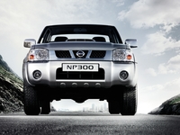 Nissan NP300