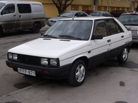 Renault 11