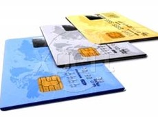 Пластиковые карты: по дороге на диван