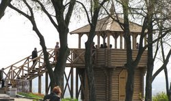 Дерев'яна Подільська вежа на Івановій горі