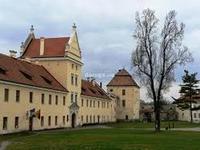 Жолковский замок