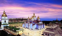 Михайловский Златоверхий монастырь