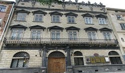 Дом Корнякта