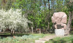 Памятный знак репрессированным кобзарям бандуристам