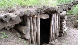 Партизанские землянки